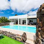 Casa Yukka With Heated Pool Βίλα *