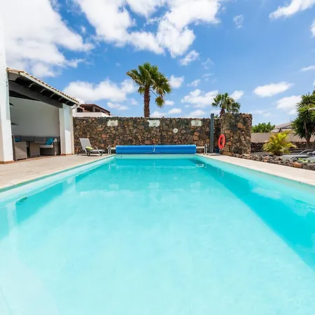 Вилла Casa Yukka With Heated Pool Лахарес