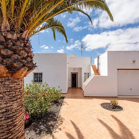 Casa Yukka With Heated Pool Villa Lajares